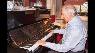 Live Barpianist Alexander Schram im Caf&eacute; Diglas, Wollzeile in Wien