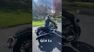 Starting Up My 2021 BMW R18 Classic: The Sound of Pure Power! #bmwr18 #bmwmotorrad