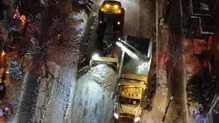 ❄️ Snow removal operation seen from sky and land - December of 2025 in Montreal, Canada ❄️