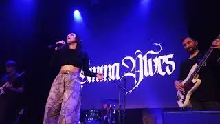 Nirvana’s Heart Shaped Box |Emma Alves cover | Indie Club | Hollywood Theatre