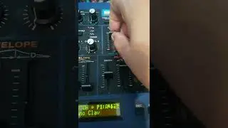 ROLAND JP8080