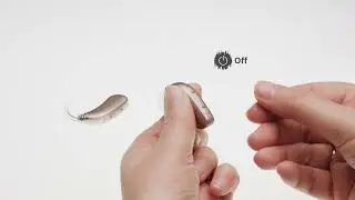 Як вмикати і вимикати завушні слухові апарати Motion Charge&Go  Signia Hearing Aids