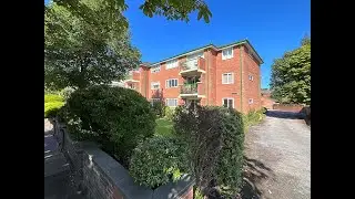 Property For sale, Chris Tinsley Estate Agents, Three Bedroom, Ground Floor Purpose Built Apartment.
