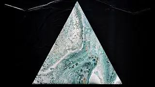 (741) Flip and Lip SANDWICH Acrylic pour painting ~ TRIANGLE canvas ~ Fluid Art technique