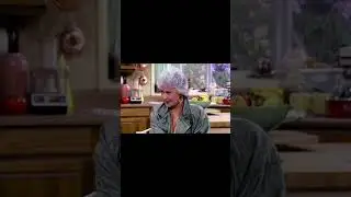 Я воссоздала 4 сцены из сериала &laquo;Золотые девочки&raquo;, потому что мне так захотелось.