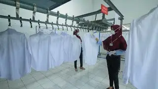 How it&rsquo;s made, Process of making shirts at UNIQLO factory