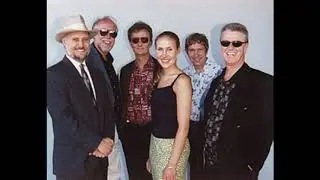 Latin Moon - Gabriel (harmonica) and The Technicians-