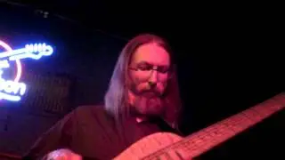 Dave Captein El. Bass Overjoyed solo