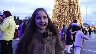 Главная ёлка Сухума собрала сотни горожан и гостей столицы