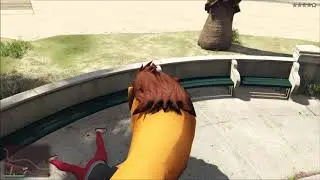 LION AND HYENAS VS PEOPLE (Best GTA 5 mod animals)