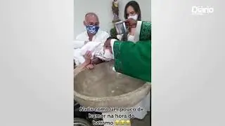 Menino de 6 anos viraliza após dar sermão em padre em batizado: 'não tá sabendo batizar, não?'