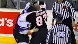 Donald Brashear vs Brad Norton Jan 2, 2003
