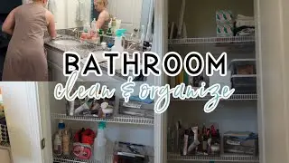 NEW HOUSE CLEAN WITH ME | CLEAN MY BATHROOM AND ORGANIZE
