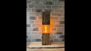 Aus einem Altholzbalken und einem Kupferrohr hane ich eine Lampe gebaut