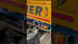 NH 4 accident 1 bike 2 car 2 Larrys￼ #shorts #bangalore #nh4