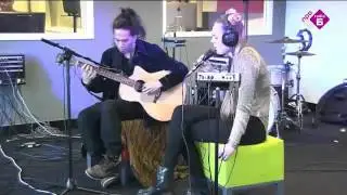 Luna Mae - Redemption Song (Bob Marley) (Zwarte Lijst Klassieker) (Eerst Jaap Sessie)