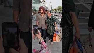 Ranjit Bawa snapped at Chandigarh ❤️ #ranjitbawalive #ranjitbawa #ranjit #punjabi song#punjabI news