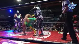Vuelo fallido del Refer&iacute; Rudy Guzm&aacute;n en la Arena L&oacute;pez Mateos