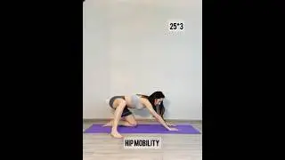 Pil&acirc;tes at home. Hip Mobility . #pilates #mobility #pilatesathome #fitness #stretching #sport