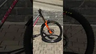 Cleanest MTB Ever? Smooth & Powerful Setup! 🚲💥 #CleanRide
