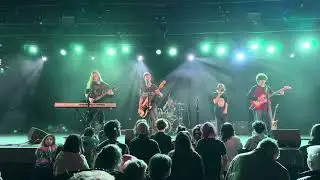 School of Rock - Classic Metal - Metal Crue