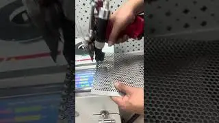 High Speed Automated Feeding Rivet Gun #rivetmach #poprivets