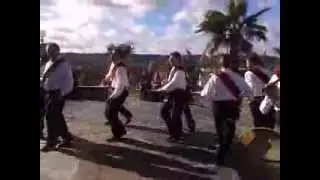 VILLANUEVA DE LAS CRUCES DANZA DE LOS GARROTES.SAN SEBASTIAN 2014