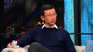 Алишер Еликбаев в скай-студии