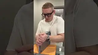 Вскрытие нового MacBook Air 13 M4 и аккумулятор поврежден и пахнет