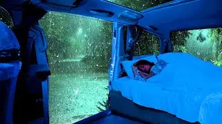 99% Das Pessoas Dormem Rápido com Essa Chuva Forte e Trovões Fora da Janela do Carro à Noite