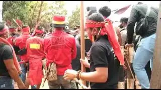 PUSUKAN MERAH