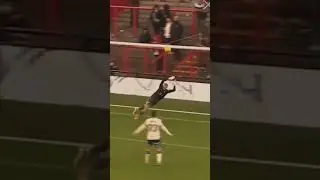 Shekiera Martinez bicycle kick #westhamwomen #bicyclekick