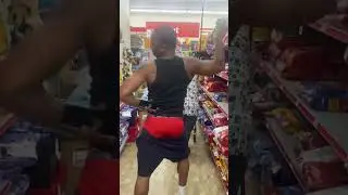 Only in Baton Rouge: Dude Jiggin&rsquo; Behind a Lady in the Grocery Store! 😂🛒 #Shorts