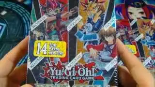 Лучшая коробка-распаковка Yugioh 2012 Premium Collection!