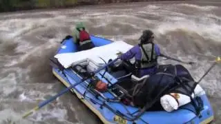 Yampa River High Water Raft Flip 2011