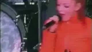 Garbage- Temptation Waits LIVE Edinburgh 1999
