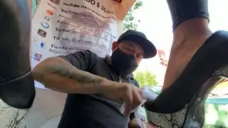 ЧЕРНЫЕ КОЖАНЫЕ ТУФЛИ НА ВЫСОКОМ КАБЛУКЕ 👠 Автор: @machinemanHernandez Чистка обуви ASMR на улице ...