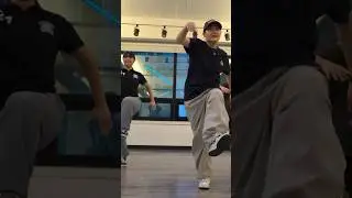 hyosim popping class routine #popping #dance #dancevideo #shots #댄스 #춤 #basic