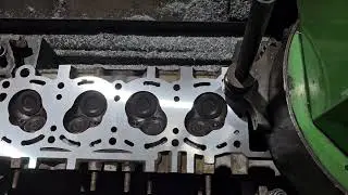 how to toyota 22R cylinder head refresh.