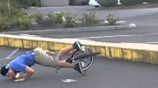 Nick Blanco Eats It