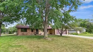 10293 Crocus Street NW, Coon Rapids, MN Presented by Matt McLaren.
