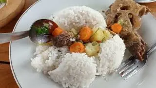 My favorite restaurants in Bandung. Mupu Jerek, Mr Roastman, Braga Art Cafe.