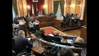 Discusión entre Jácome y Araújo en el pleno del Concello de Ourense