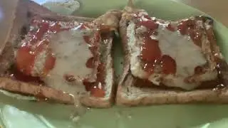 My Food Reviews #295: Cutting Square Fried Egg Toaster