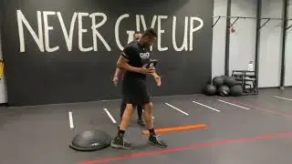 Kettlebell: BOSU Ball Cyclist Squat