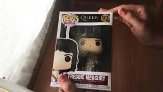 ASMR W FREDDIE MERCURY | TAPPING
