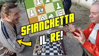 Sfianchetta il RE per irridere l'avversario!