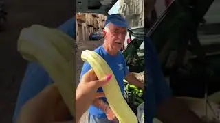 Buying fresh produce in Italy 😄🥬🇮🇹