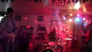 The Geo Trio @ Rick's Station - Crossroads