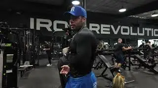 CHEST DAY W. COACH KYLE WILKES